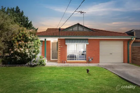 13 Wenlock Ave, Altona Meadows, VIC 3028