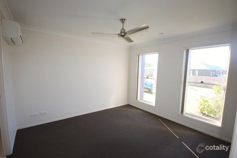 Property photo of 40 Newport Parade Blacks Beach QLD 4740