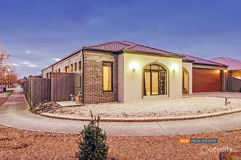 Property photo of 33 Cassan Way Caroline Springs VIC 3023