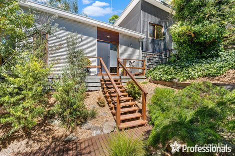 4 Currajong Ave, Mount Evelyn, VIC 3796