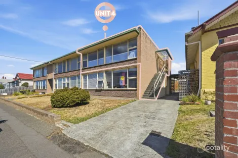 Property photo of 4/64 Bellevue Parade New Town TAS 7008