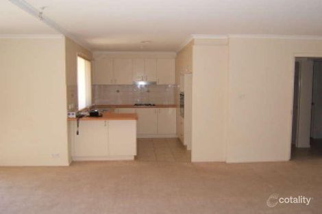 Property photo of 22 Stromlo Crescent Palmerston ACT 2913