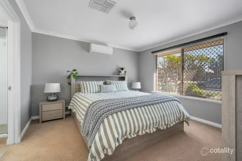 Property photo of 1 Riverina Way Hannans WA 6430