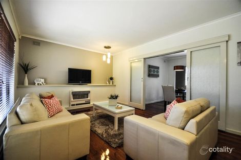 8 Longview Cres, O'Halloran Hill, SA 5158