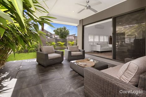 Property photo of 8 Azure Way Hope Island QLD 4212