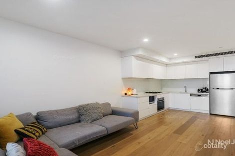 Property photo of 302/7 Red Hill Terrace Doncaster East VIC 3109