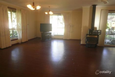 Property photo of 21 King William Drive Wallan VIC 3756