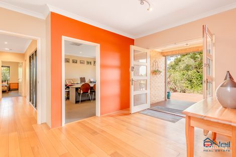 Property photo of 4 Ryniker Road Bedfordale WA 6112