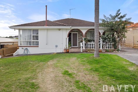 Property photo of 30 Wolya Way Westminster WA 6061