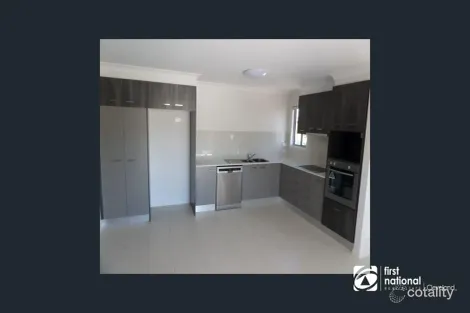 Property photo of 2/31 St Anthony Drive Alexandra Hills QLD 4161