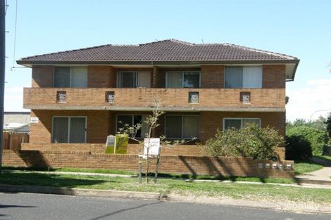 Property photo of 3/67 Piper Street Bathurst NSW 2795