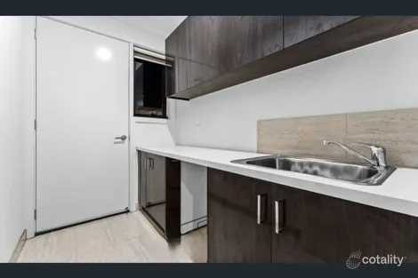 Property photo of 6 Corbett Street Clyde North VIC 3978