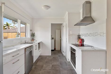 Property photo of 19 Riding Way Ferntree Gully VIC 3156