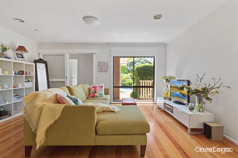Property photo of 19 Riding Way Ferntree Gully VIC 3156
