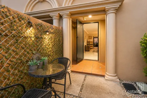 Property photo of 7/105 Oldfield Road Sinnamon Park QLD 4073