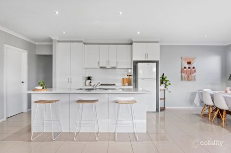Property photo of 3 Ettric Way Highton VIC 3216