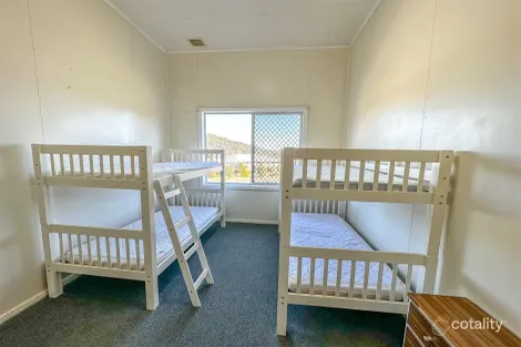 Property photo of 2/8 Francis Street Stanthorpe QLD 4380