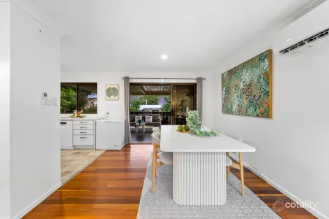 Property photo of 8 Shirland Street Macgregor QLD 4109