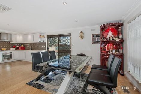 Property photo of 19 Balnarring Drive Kings Park VIC 3021