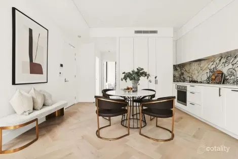 2/117-119 Foveaux St, Surry Hills, NSW 2010