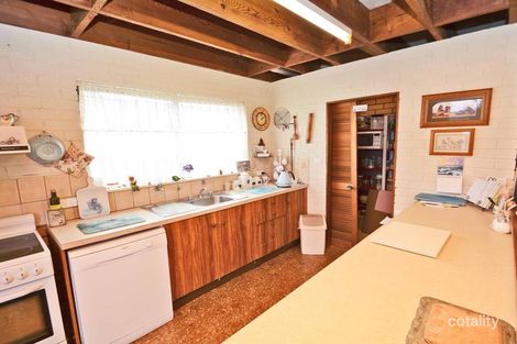 Property photo of 33 Riverview Drive Dareton NSW 2717