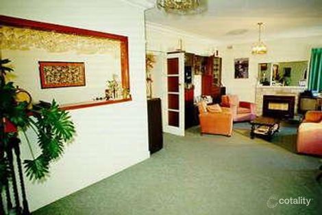 Property photo of 9 Upland Road Strathmore VIC 3041