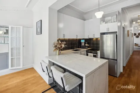 Property photo of 2/199 Sydney Road Fairlight NSW 2094