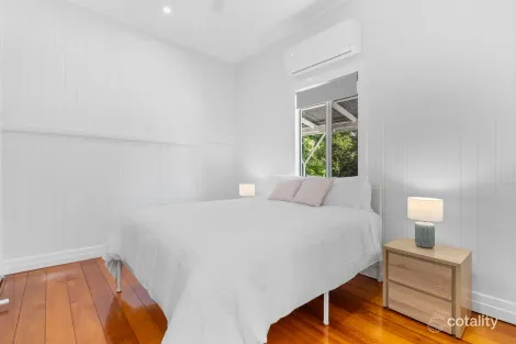 Property photo of 33 Watt Street Corinda QLD 4075