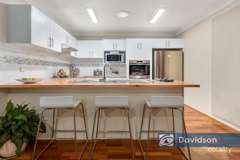 Property photo of 2 Esher Mews Wattle Grove NSW 2173