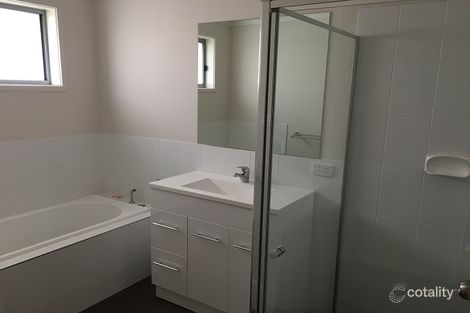 Property photo of 10 Zirilli Avenue Griffith NSW 2680