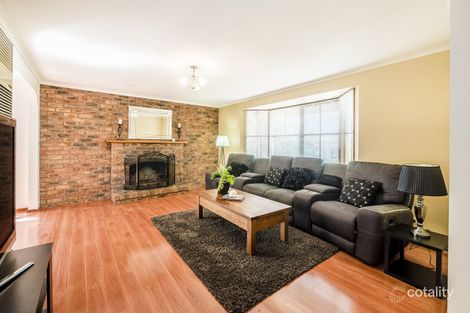 Property photo of 27 Stirling Avenue Cranbourne North VIC 3977