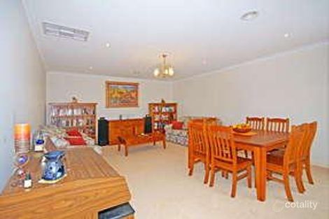 Property photo of 2/5 West Court Glen Waverley VIC 3150