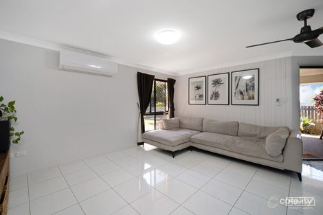 Property photo of 52 Waterview Drive Lammermoor QLD 4703