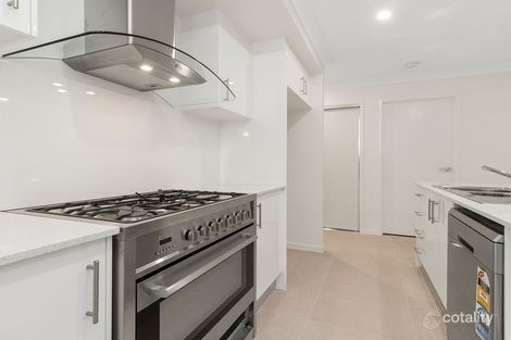 Property photo of 94 Pepper Tree Drive Holmview QLD 4207