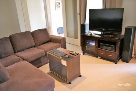 Property photo of 1/15 Boronia Grove Doncaster East VIC 3109