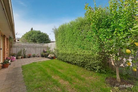 Property photo of 13/2-12 Temple Street Ashwood VIC 3147
