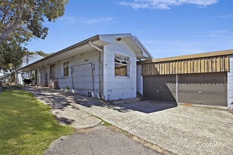 Property photo of 18 Lloyd Street Merewether NSW 2291