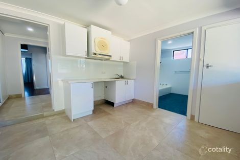 Property photo of 8 Sproxton Way Embleton WA 6062