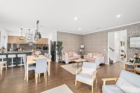 Property photo of 22 Solsbury Crescent Keysborough VIC 3173