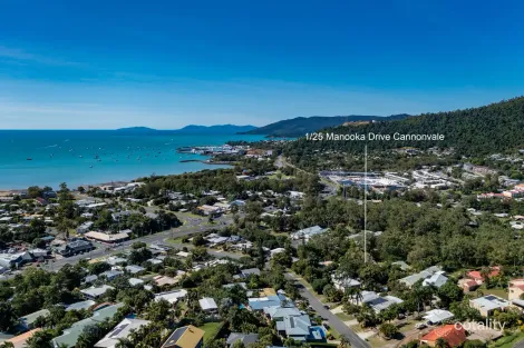 Property photo of 1/25 Manooka Drive Cannonvale QLD 4802