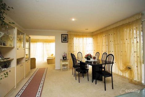 Property photo of 11 Klim Place Burnside VIC 3023