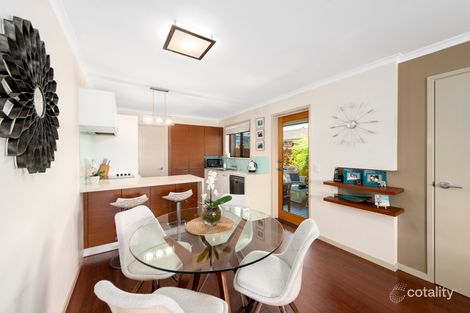 Property photo of 1/4 Davebill Court Labrador QLD 4215