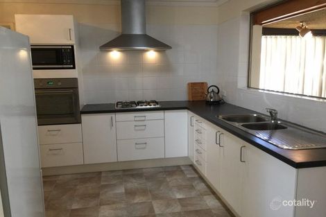 18 Paringa St, Morley, WA 6062