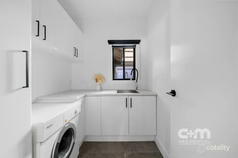 Property photo of 1/15 Downs Street Pascoe Vale VIC 3044