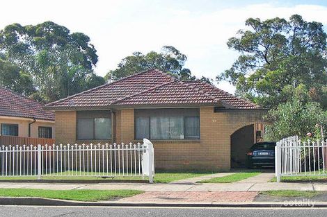 77 Banksia Rd, Greenacre, NSW 2190