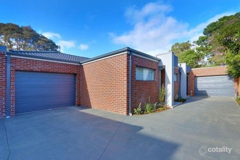 12 Oakland St, Mornington, VIC 3931