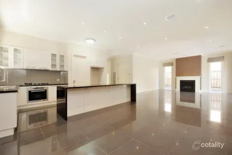 7 Lichfield Gr, Mont Albert North, VIC 3129