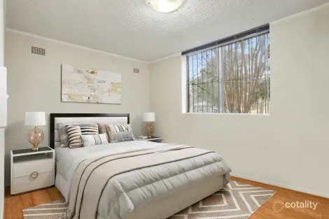 Property photo of 4/18 Barber Avenue Eastlakes NSW 2018