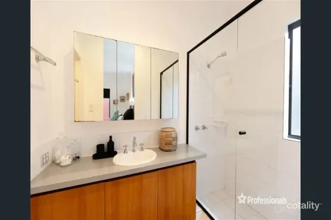 Property photo of 9 Blendon Avenue Ellenbrook WA 6069