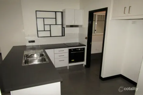 Property photo of 2/5 Smith Street Perth WA 6000